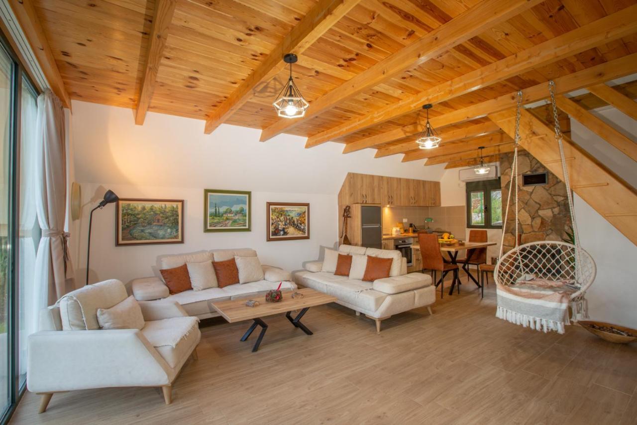 Cozy House Ostrog Pensionat Nikšić Exteriör bild